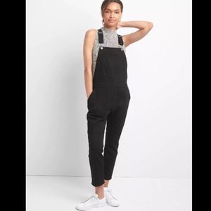 Gap black denim bib overalls